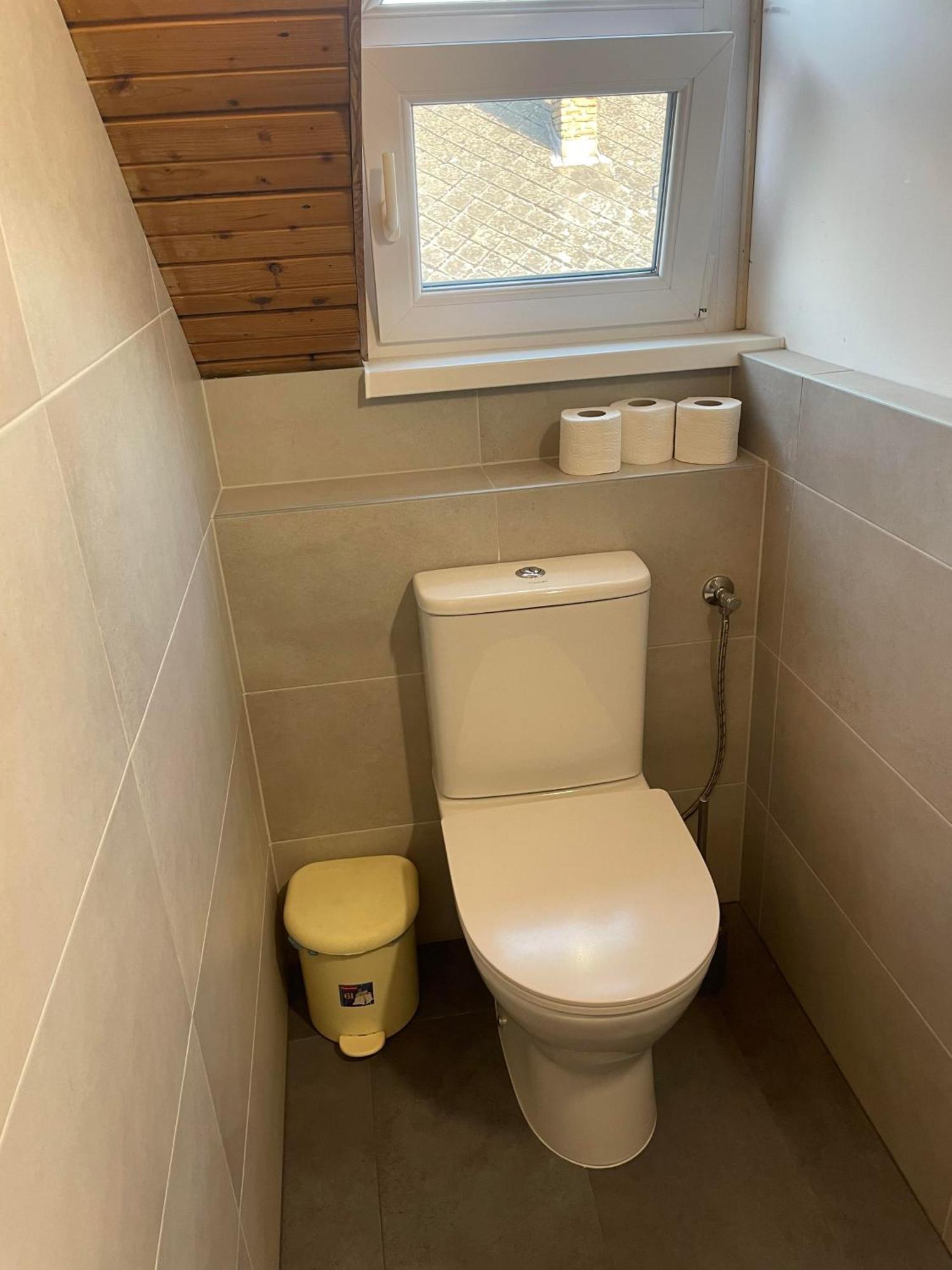 Lelle Centrum Vendeghaz Balatonlelle Luaran gambar